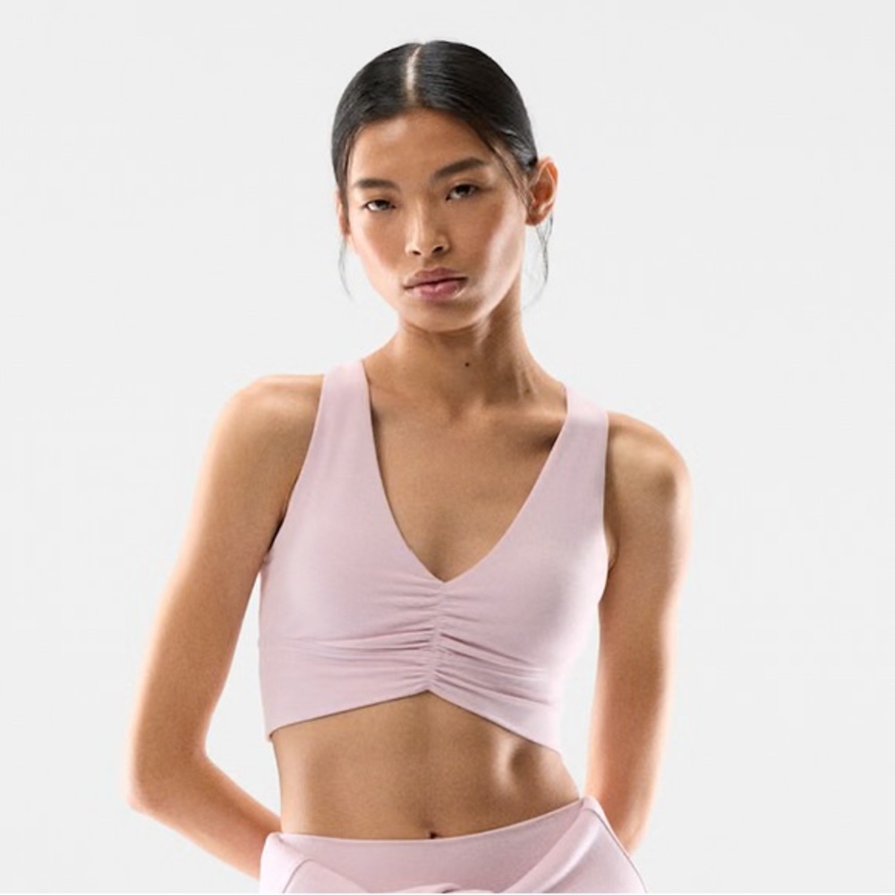 Aritzia BUTTER Volley Sports Bra in Dusty Pink